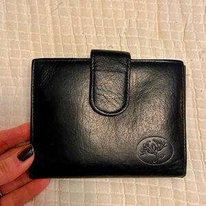 Buxton Julia Heiress Black Leather Wallet